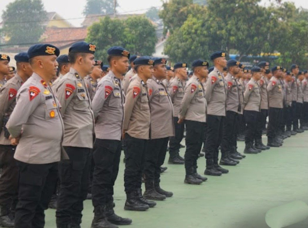 Percepat Penanganan Karhutla: Satbrimob Polda Sumsel Terima Bantuan 216 Personel BKO dan Taktis AWC dari Mabes Polri