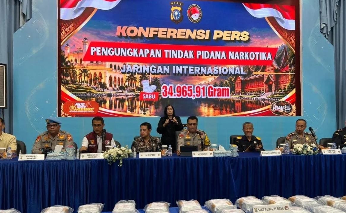 Ketatkan Pesisir Timur dan Bentuk Satgas Sekolah: Kapolda Riau Deklarasikan Perang Terbuka Lawan Sindikat Narkoba Malaysia