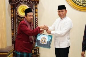Polda NTB Gelar “Subuh Keliling”, Wakapolda Sampaikan Pesan Kamtibmas dan Imbauan Stop Hoaks